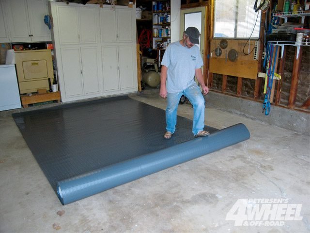 Garage Floor Covering Installation, Vinyl Garage Floor Mats