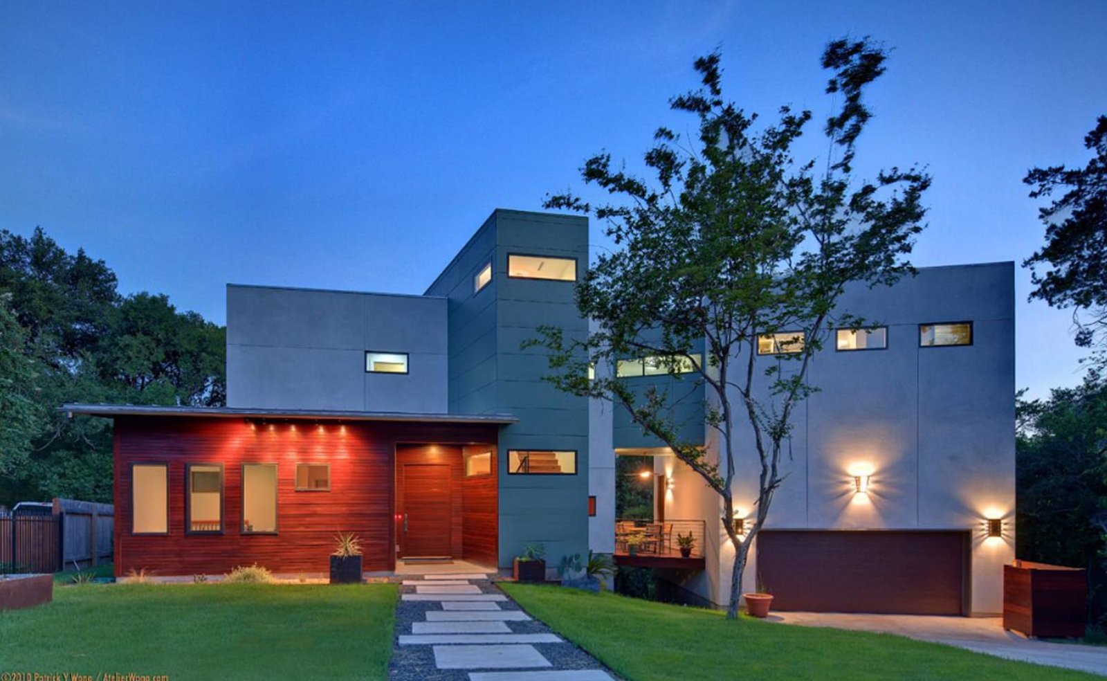 Change the Look of Your Home’s Exterior by Applying Stucco Change the Look of Your Home’s Exterior by Applying Stucco