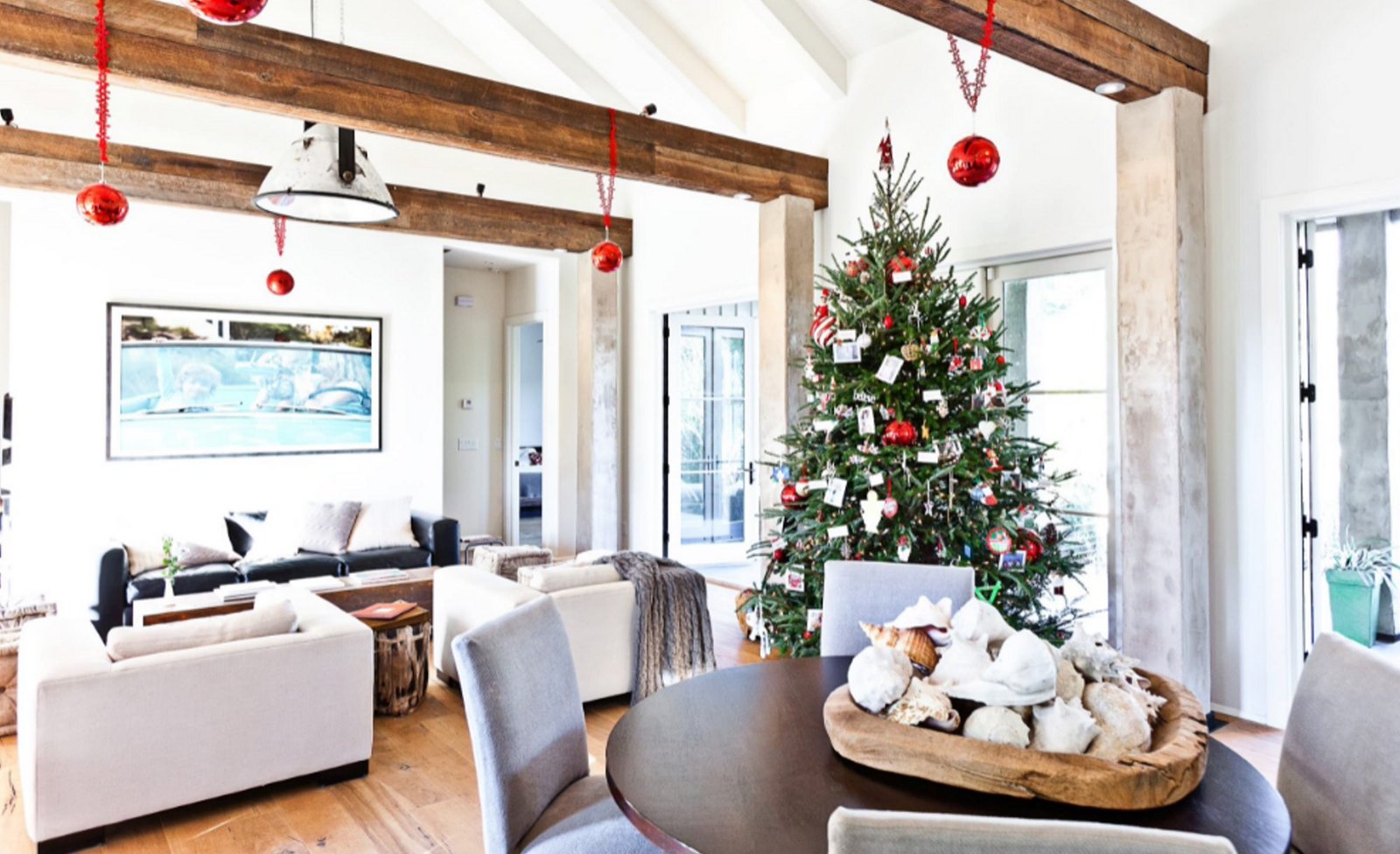 So This is Christmas – Safety Tips for the Holiday Season So This is Christmas – Safety Tips for the Holiday Season