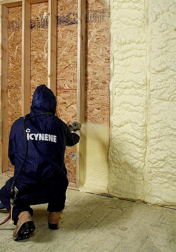 Icynene - Spray Foam Insulation | How To Build A House