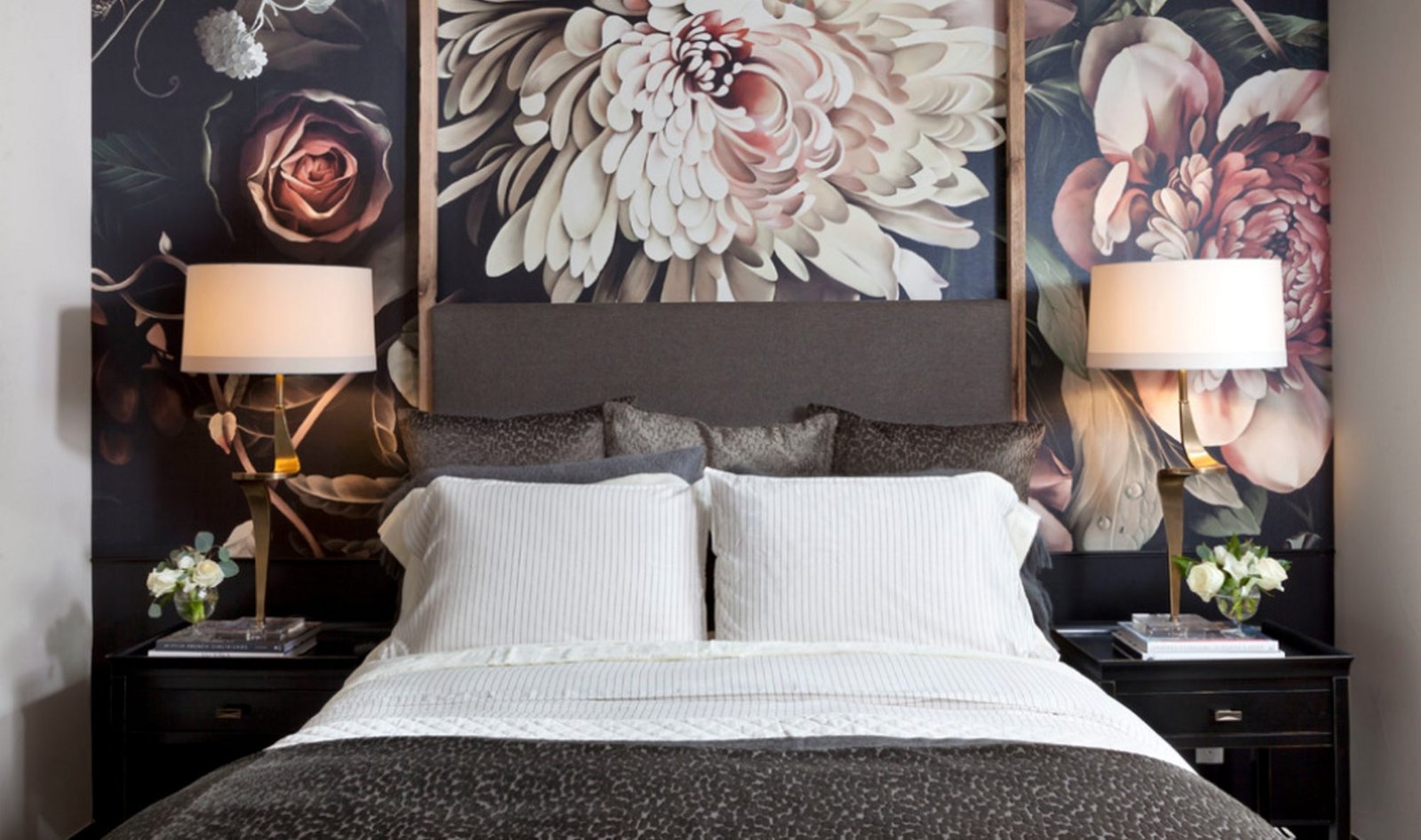 Floral Design a Feminine and Sexy Decor for Your Home