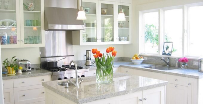 Natural Ways to Display Fresh Flowers in Your Home