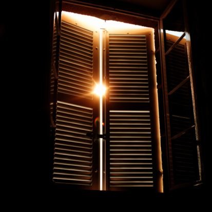 How to Repair Wooden Shutters