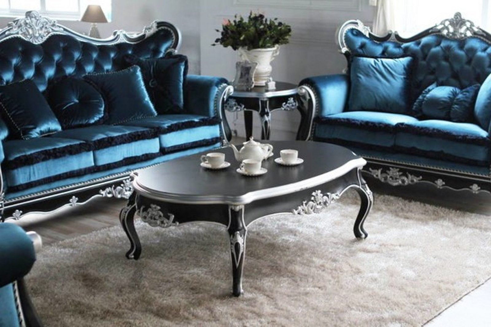 Antique Style Living Room Furniture For Sale