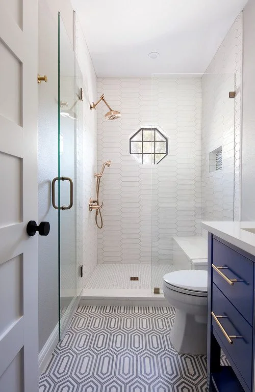 Bathroom interior: new and creative tips and ideas