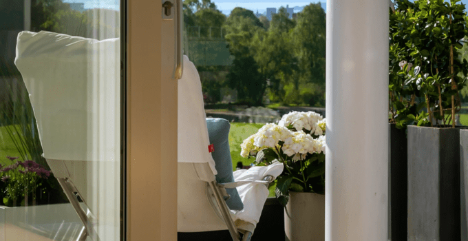 <strong>Create a Cozy and Stylish Balcony with Just Few Elements</strong>