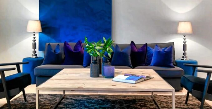 <strong>Blue in Stylish Living Rooms designed for Relaxation</strong>