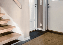 <strong>Ways to get rid of moisture and dirt from the hallway</strong>