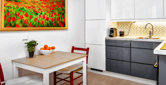 How to create an atmospheric dining zone?