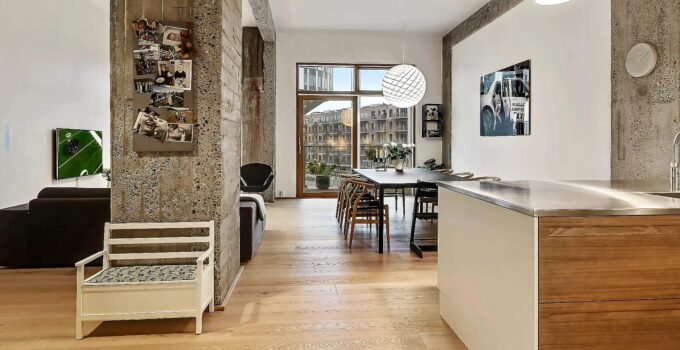 INSIDE of a NEW YORK inspired design style APARTMENT