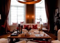 The Ultimate Guide to Creating a Cozy and Chic Traditional Living Room with a Retro Twist The Ultimate Guide to Creating a Cozy and Chic Traditional Living Room with a Retro Twist