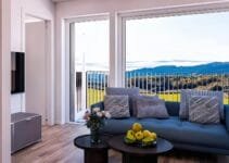 300 sq ft (under 30 sq m) Small Apartments with Practical Solutions 300 sq ft (under 30 sq m) Small Apartments with Practical Solutions