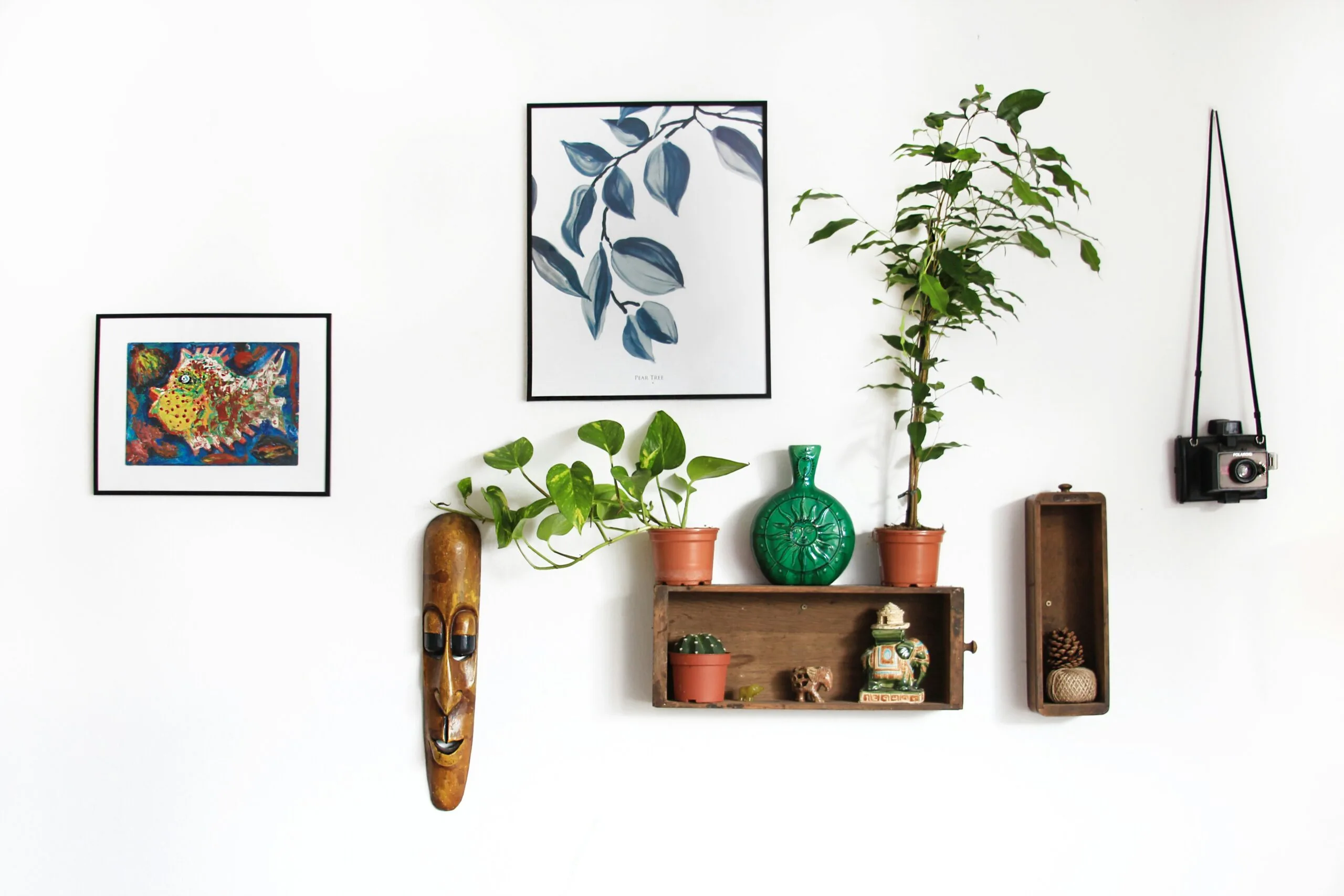 9 Creative and Stylish Wall Decor Tips to Transform Your Space