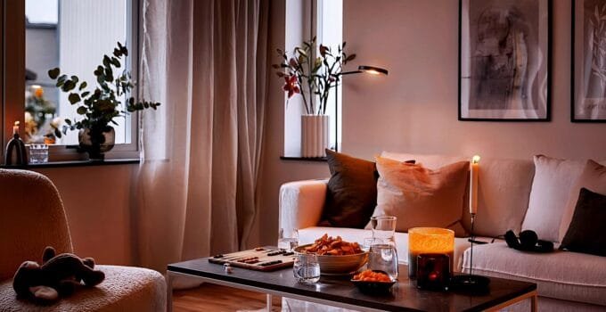 EASY WAYS to Update Your APARTMENT DECOR on a BUDGET, #5