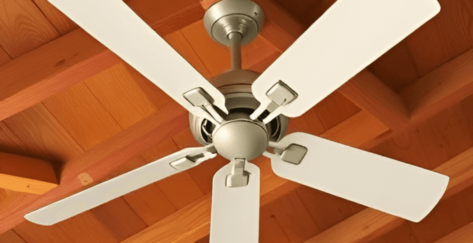 How to Clean a Fan: 6 Practical Ways and Effective Tricks How to Clean a Fan: 6 Practical Ways and Effective Tricks